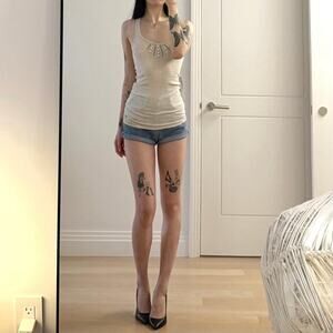 Hollister cream ribbed tank top